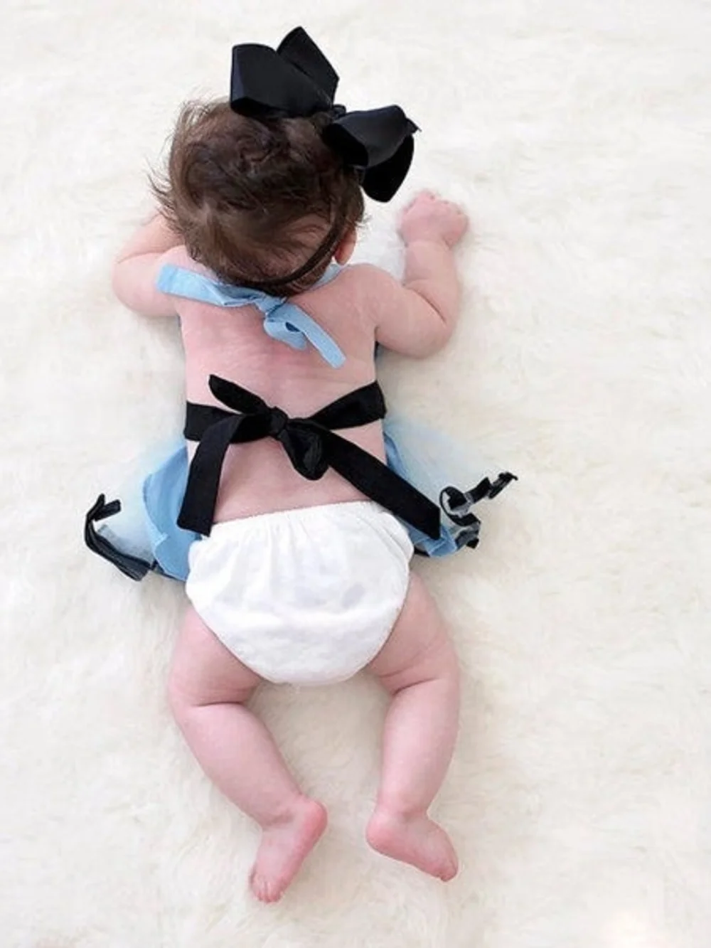 Baby Alice in Wonderland Halloween Costume Tutu Apron Bow 12-18M Handmade Infant